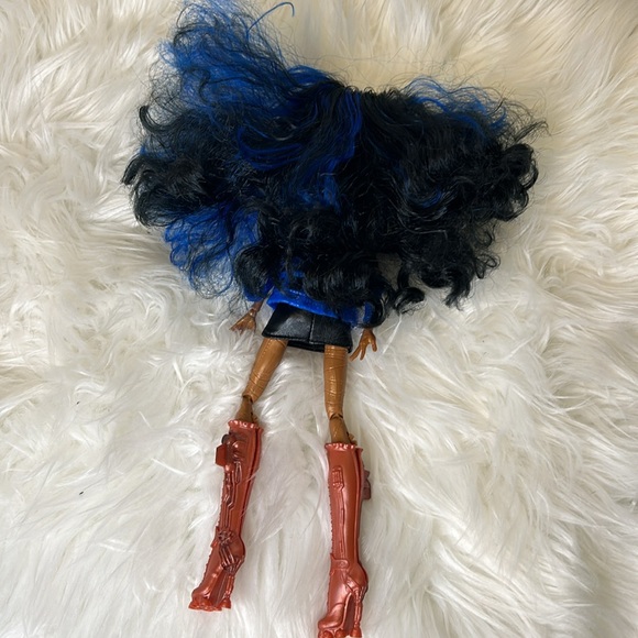 [SOLD] 2012 Monster High Signature Wave 4 Robecca Steam Doll #3652 - Picture 10 of 14